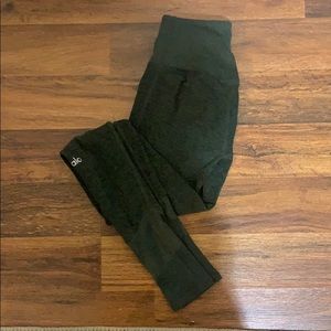 alo yoga soft legging - EUC